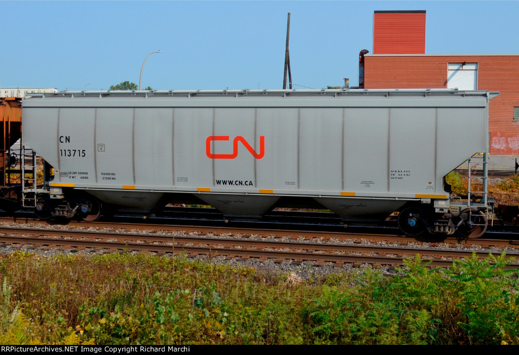 CN 113715